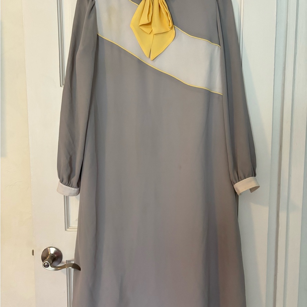 VINTAGE 1960s Color Block Grey Yellow Long Sleeve Dress with Matching Belt VTG